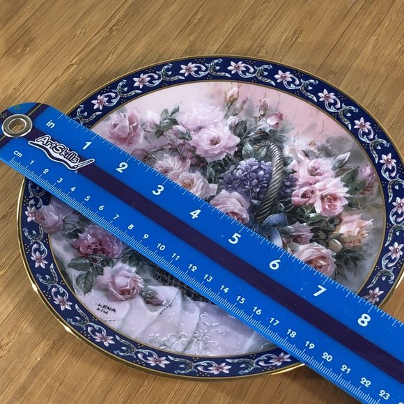Roses by Lena Liu Basket Bouquets 8" Collection W.S. George Fine Porcelain Plate - Picture 4 of 5